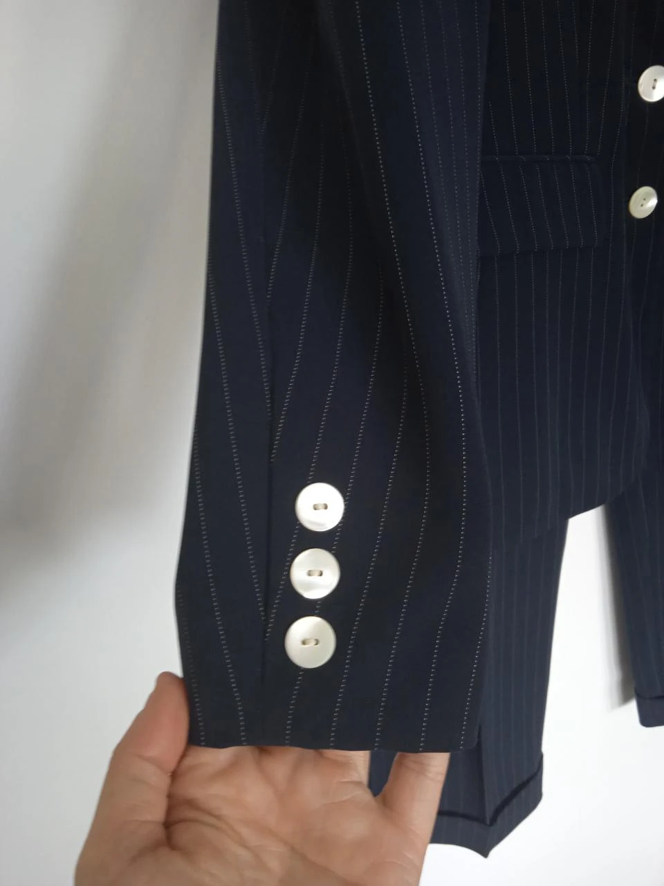 Wide-leg suit jacket and pants, high waist, navy with white stripes, gerar – photo 3